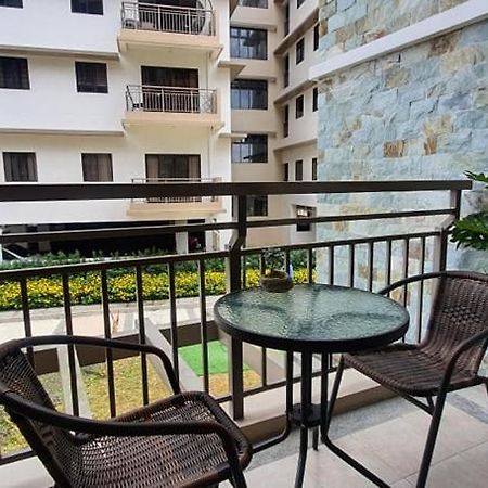 Jcga Apartments At Bristle Ridge Condominium Near Botanical Garden And The Mansion バギオ エクステリア 写真